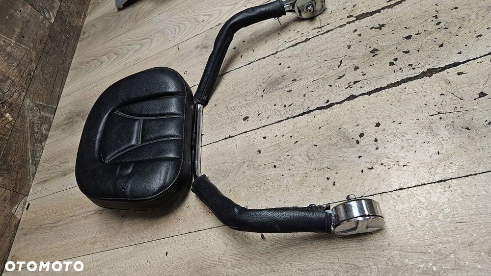 Oparcie kierowcy Kuryakyn Honda Gold Wing GL1800 - 3