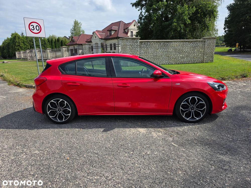Ford Focus 1.5 EcoBlue SCR ST-Line - 29
