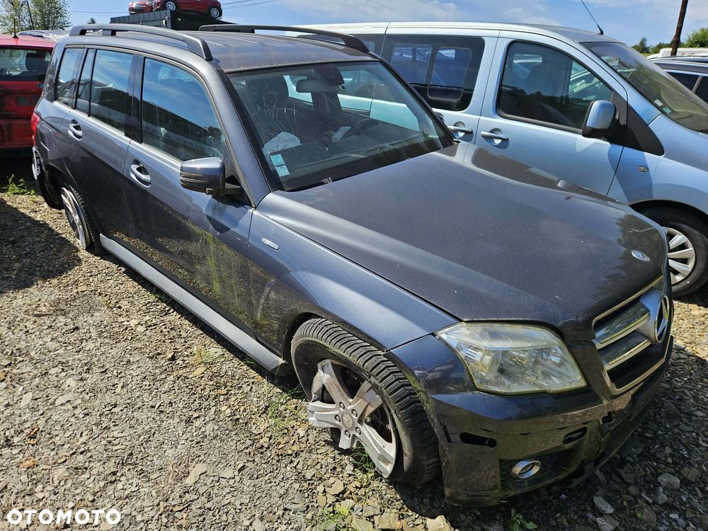 Mercedes-Benz GLK 220 CDI DPF 4Matic BlueEFFICIENCY 7G-TRONIC - 7
