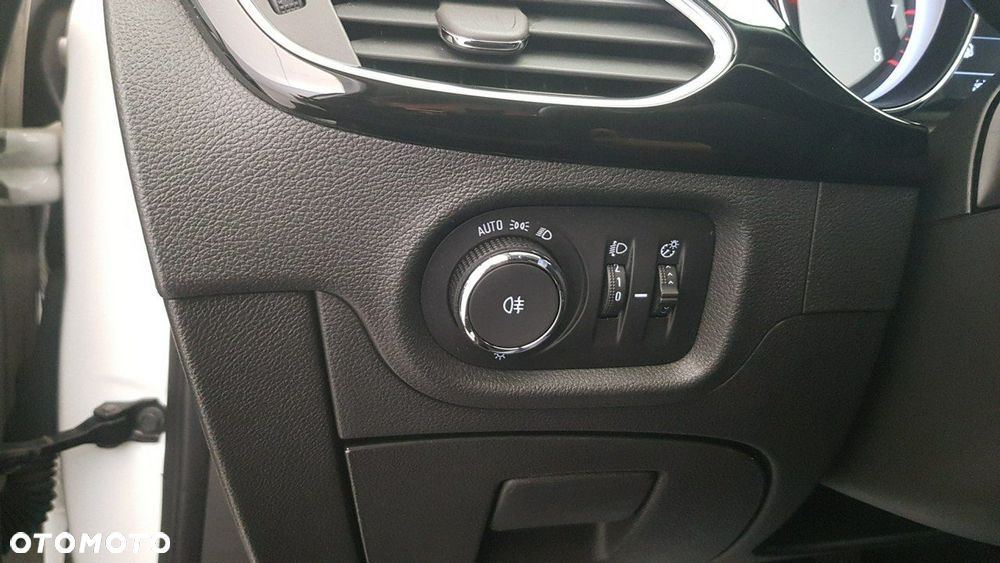 Opel Astra - 32