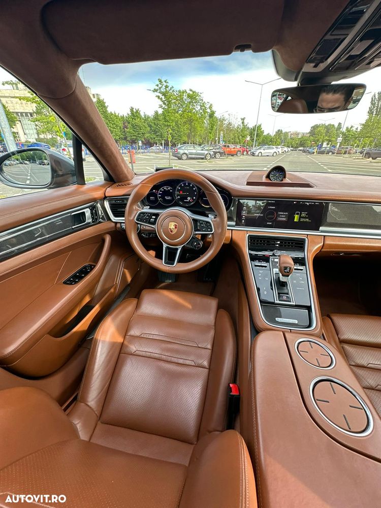 Porsche Panamera 4 E-Hybrid - 9