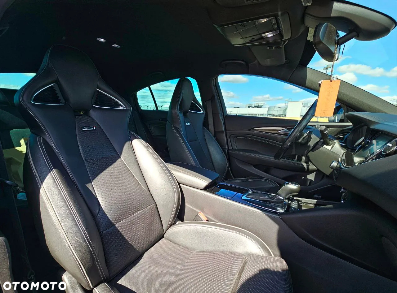 Opel Insignia 2.0 T 4x4 GSi S&S - 19
