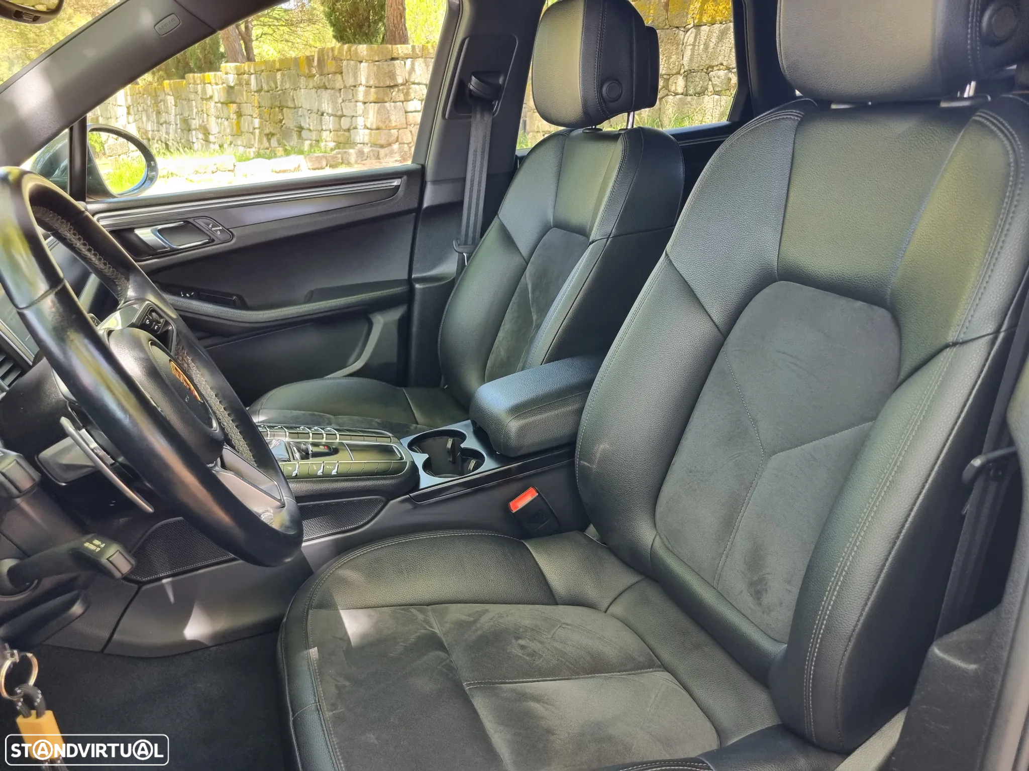 Porsche Macan Standard - 29