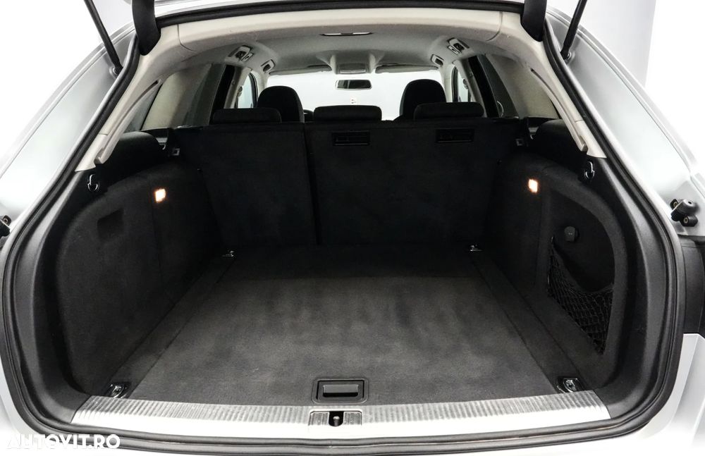 Audi A4 2.0 TDI DPF multitronic Attraction - 21