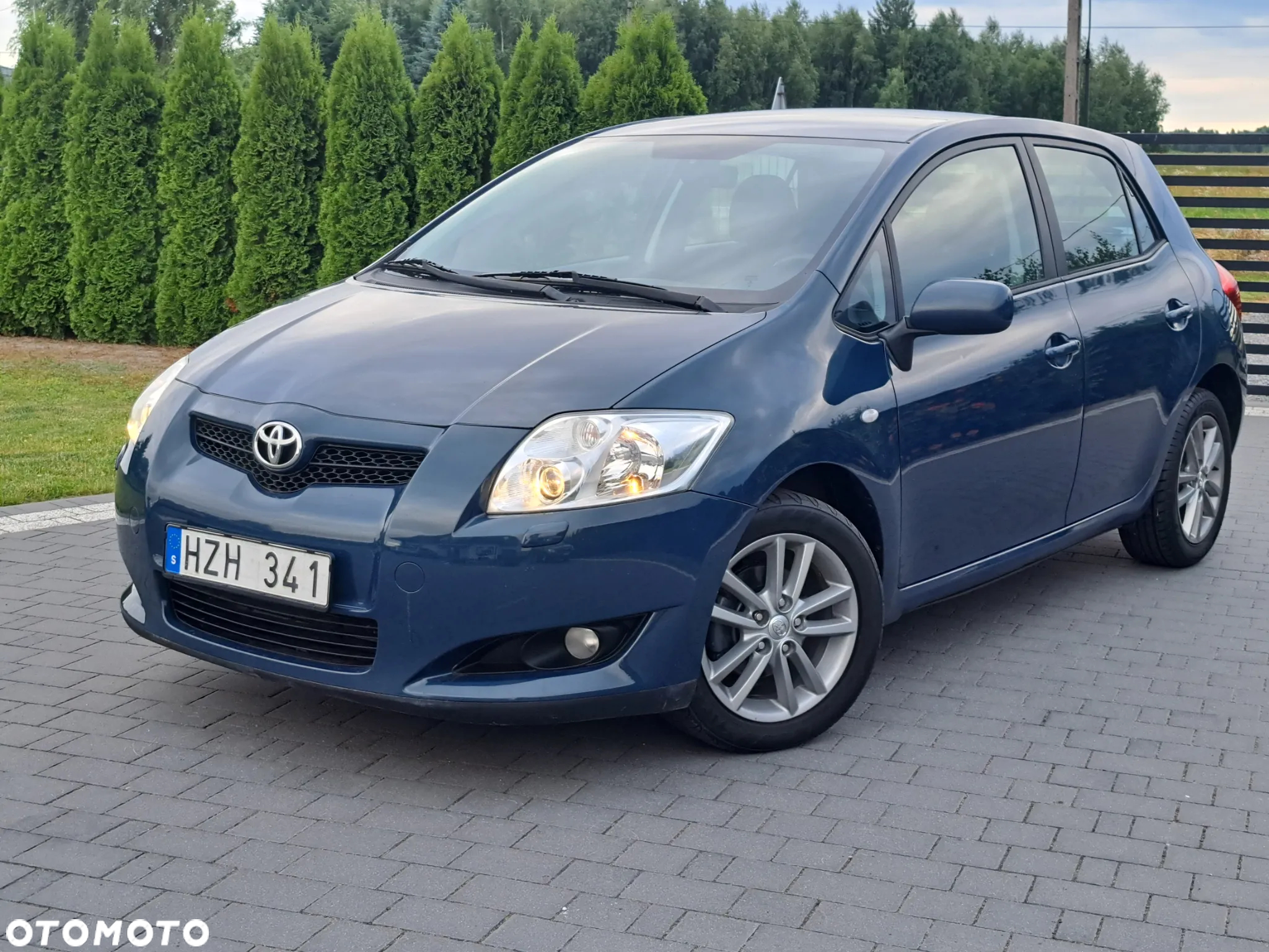 Toyota Auris 1.6 VVT-i Luna - 2