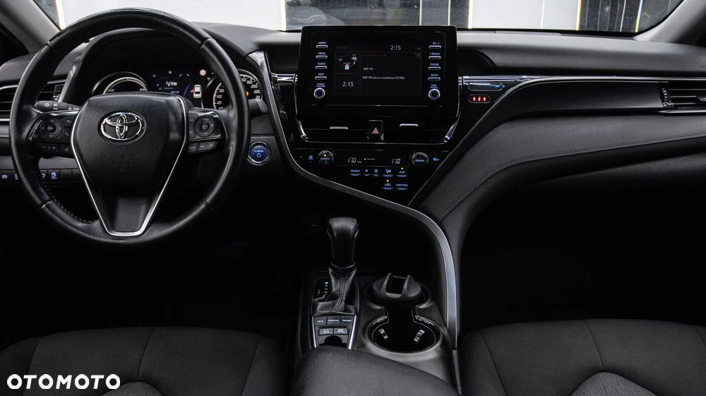 Toyota Camry 2.5 Hybrid Comfort CVT - 14