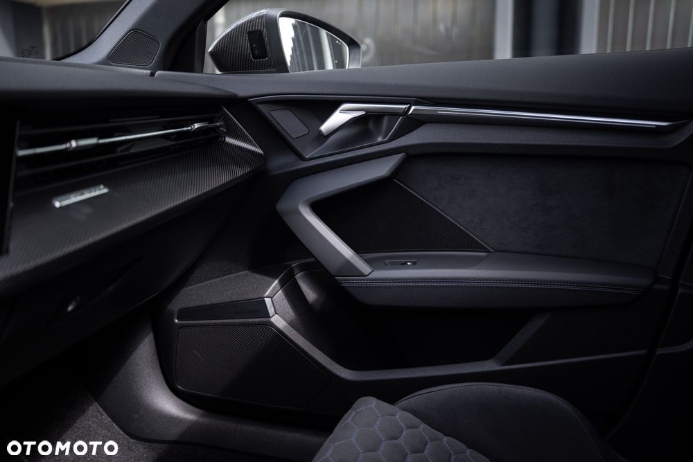 Audi RS3 Sportback - 24