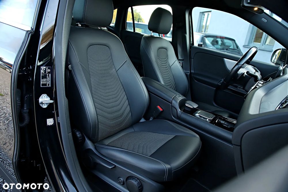 Mercedes-Benz GLA 200 Style - 25