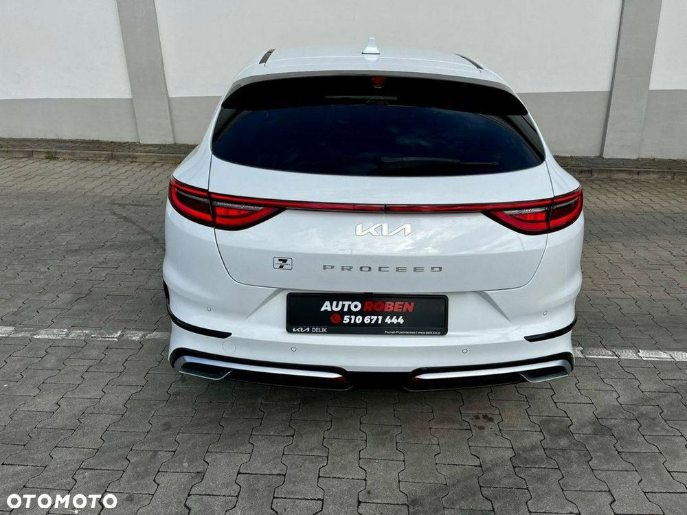 Kia ProCeed - 34