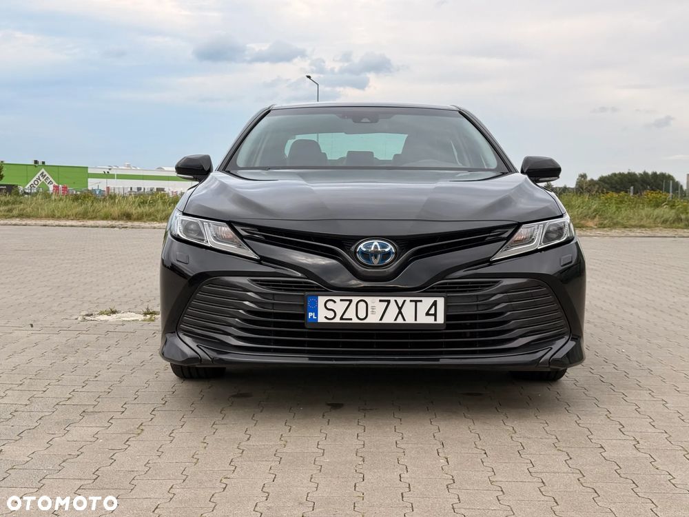 Toyota Camry 2.5 Hybrid Executive CVT - 10