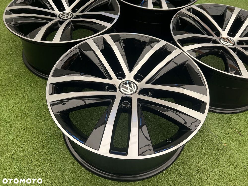 KOMPLET FELG FELGI VW VOLKSWAGEN 7N0 TOURAN SHARAN PASSAT TIGUAN 18 ET35 - 1