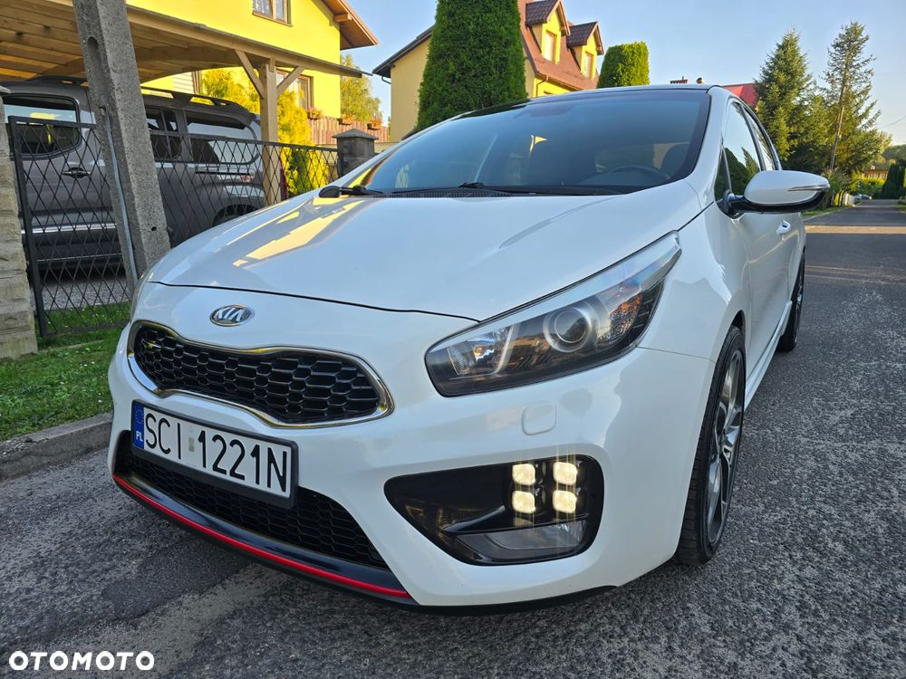 Kia Ceed 1.6 T-GDI GT-Challenge - 3