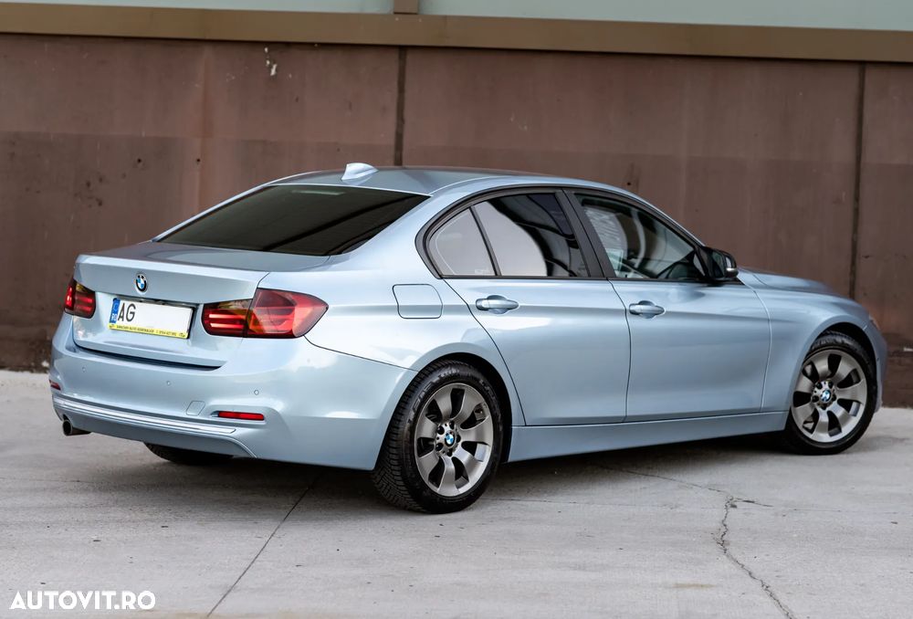 BMW Seria 3 - 31