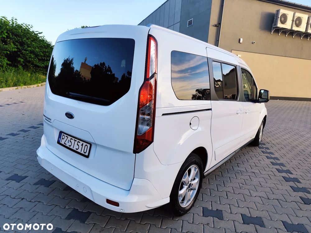 Ford Tourneo Connect Grand - 9