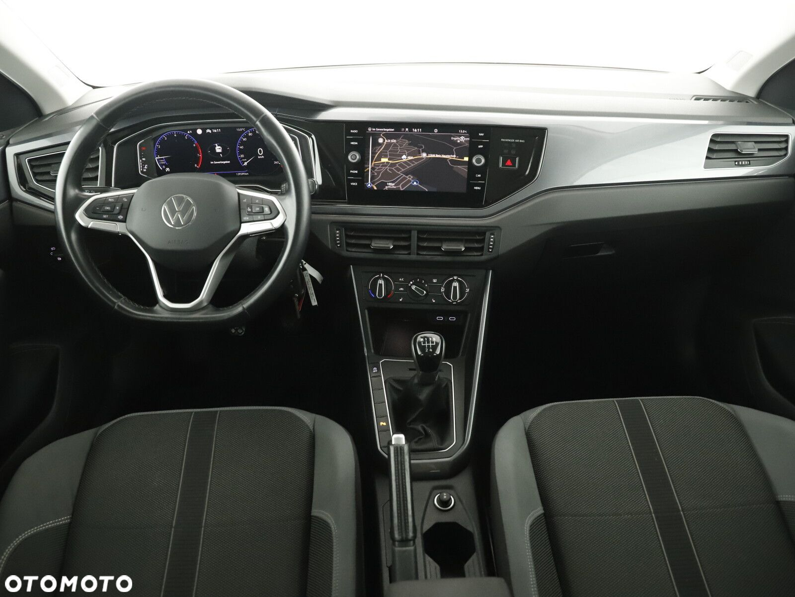 Volkswagen Polo - 15