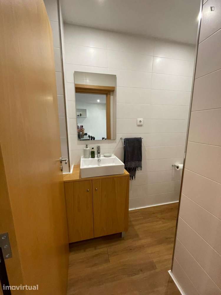 Apartamento com 3 quartos - localizado em Ramalde Porto - Grande imagem: 3/27