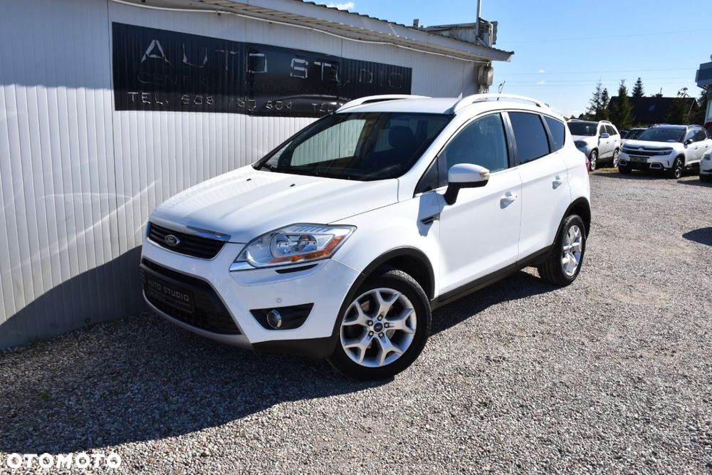 Ford Kuga 2.0 TDCi 2x4 Titanium