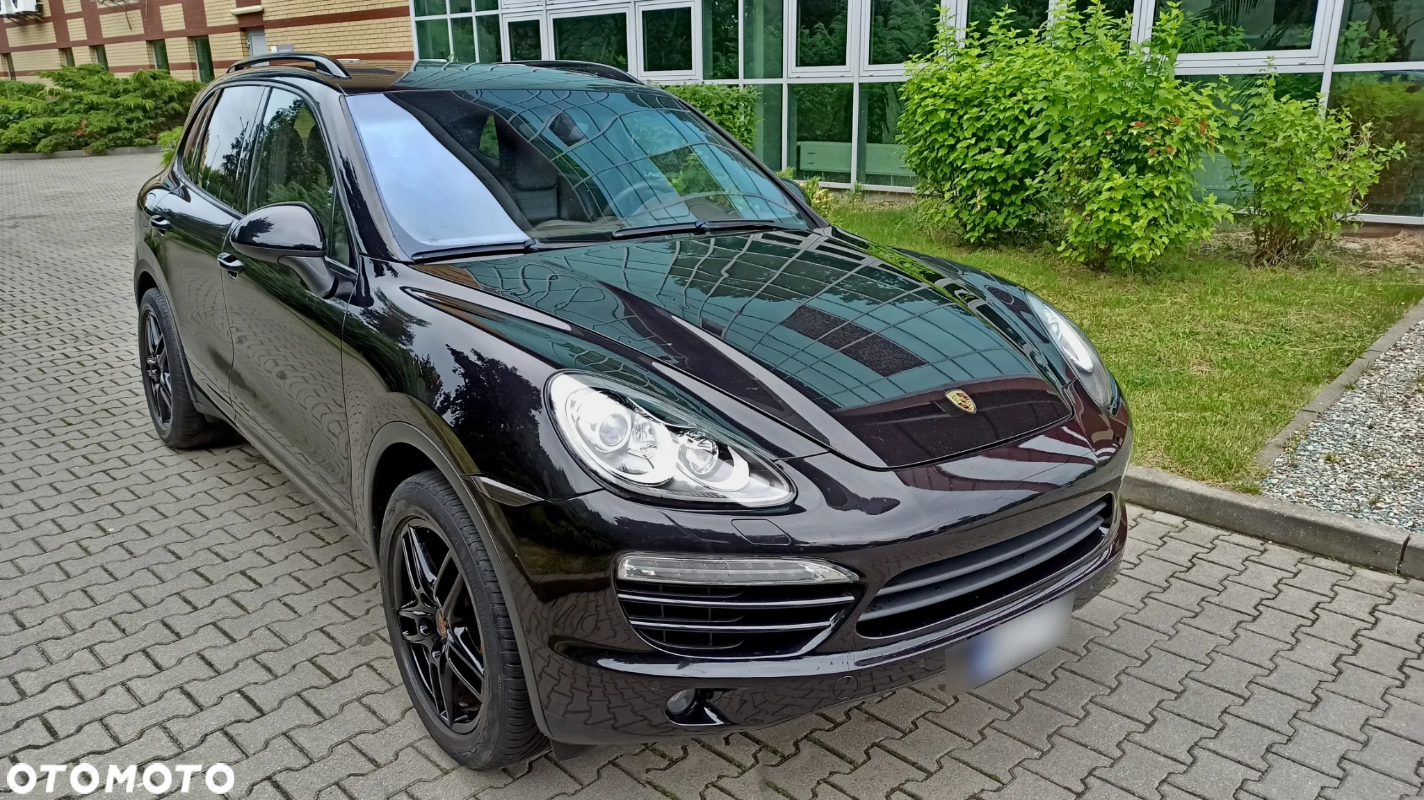 Porsche Cayenne Platinum Edition - 12