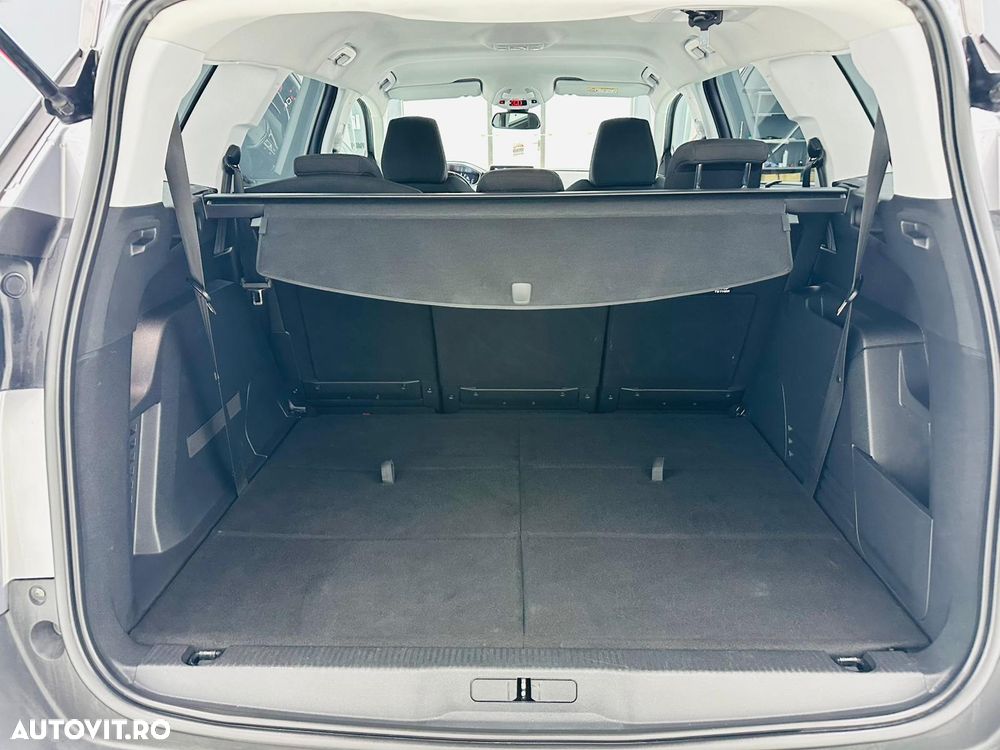 Peugeot 5008 PureTech 130 Allure - 17