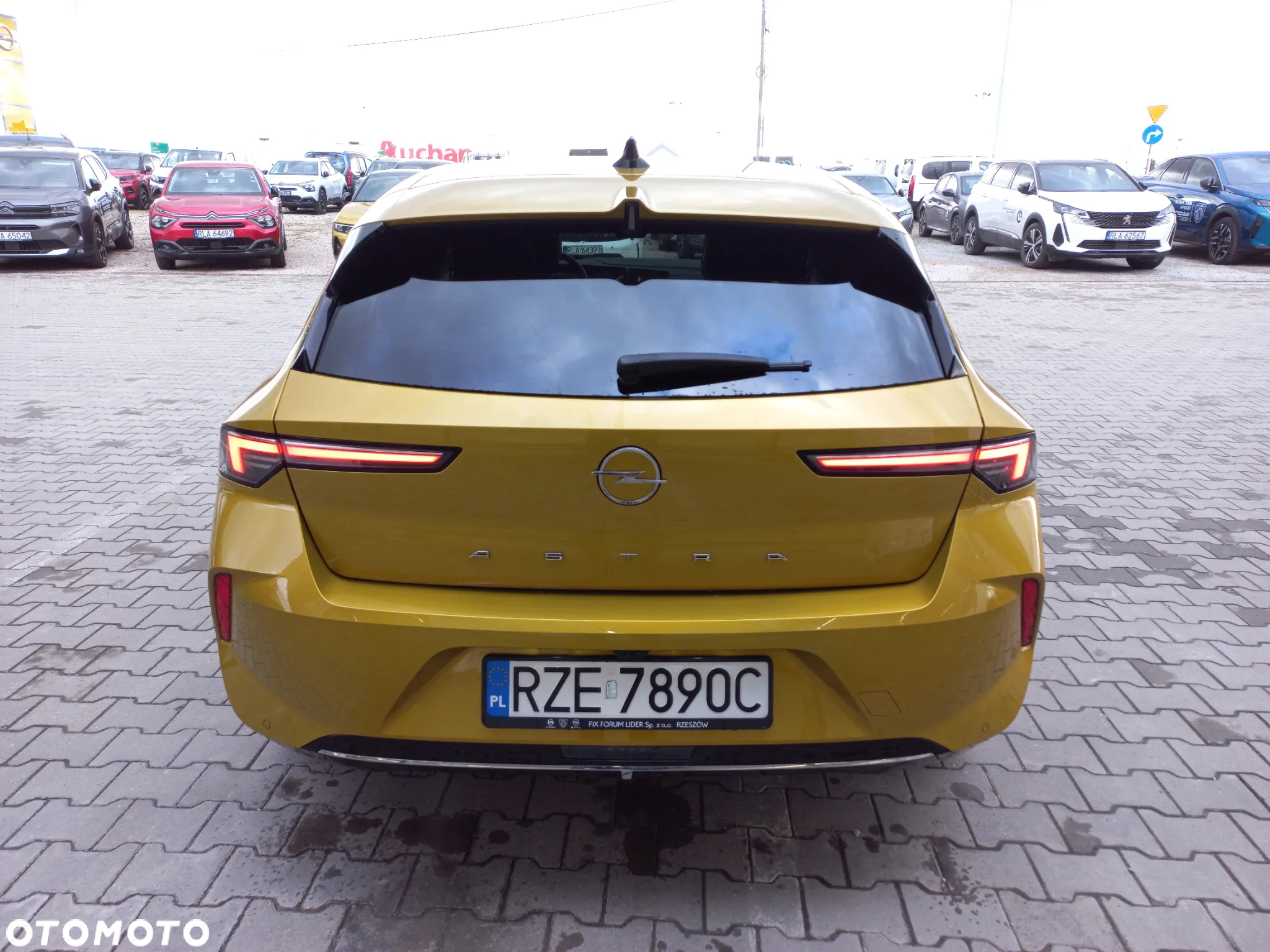 Opel Astra VI 1.2 T Elegance S&S - 6