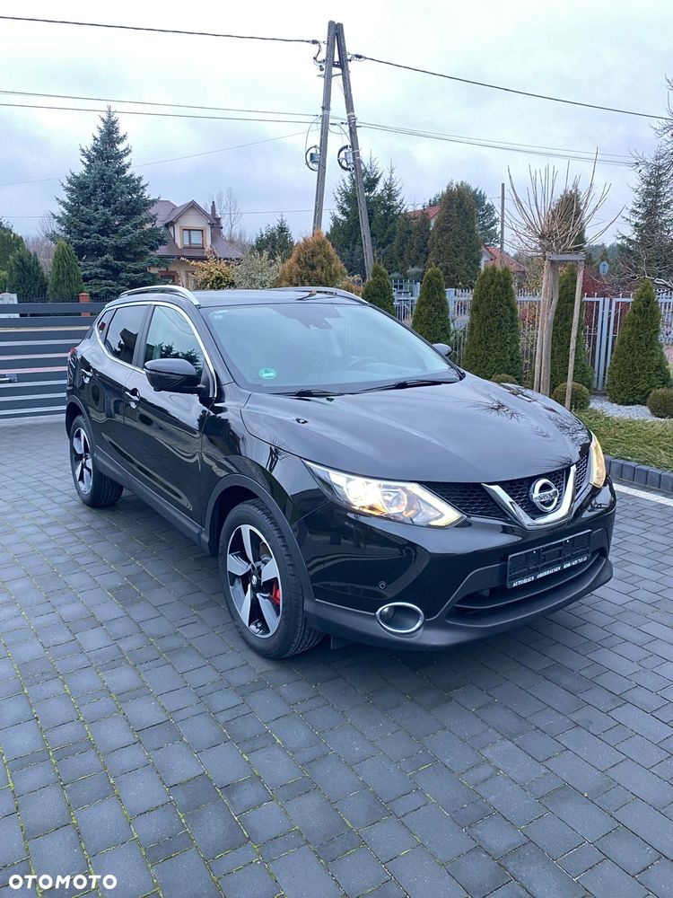 Nissan Qashqai 1.6 DIG-T N-Connecta - 1