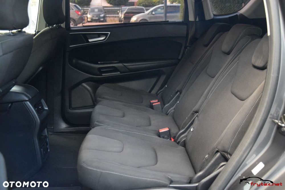 Ford S-Max - 22