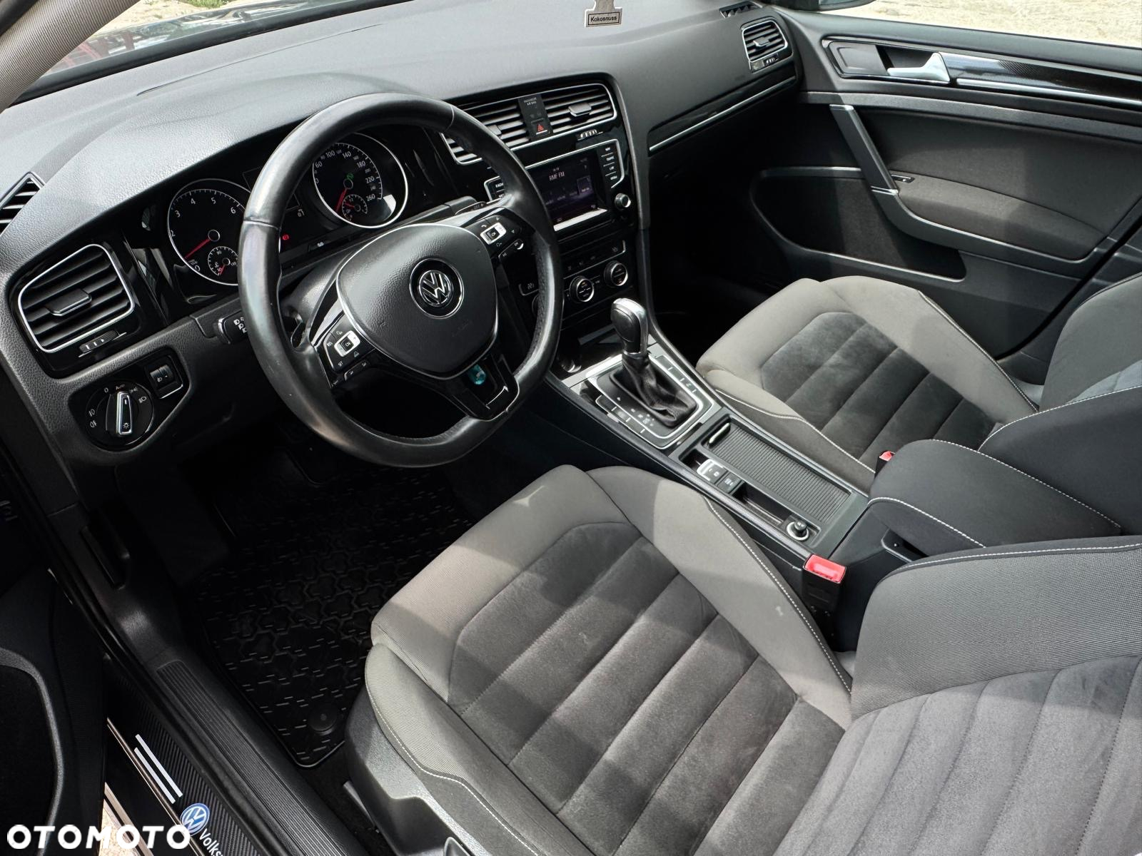 Volkswagen Golf VII 1.4 TSI BMT Comfortline DSG - 21