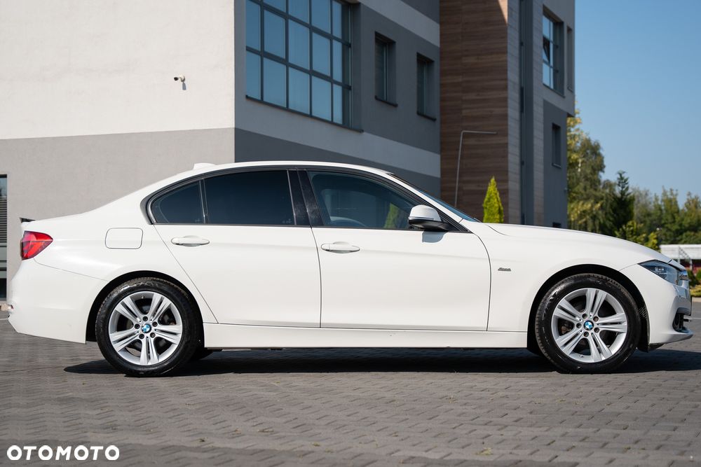 BMW Seria 3 - 16