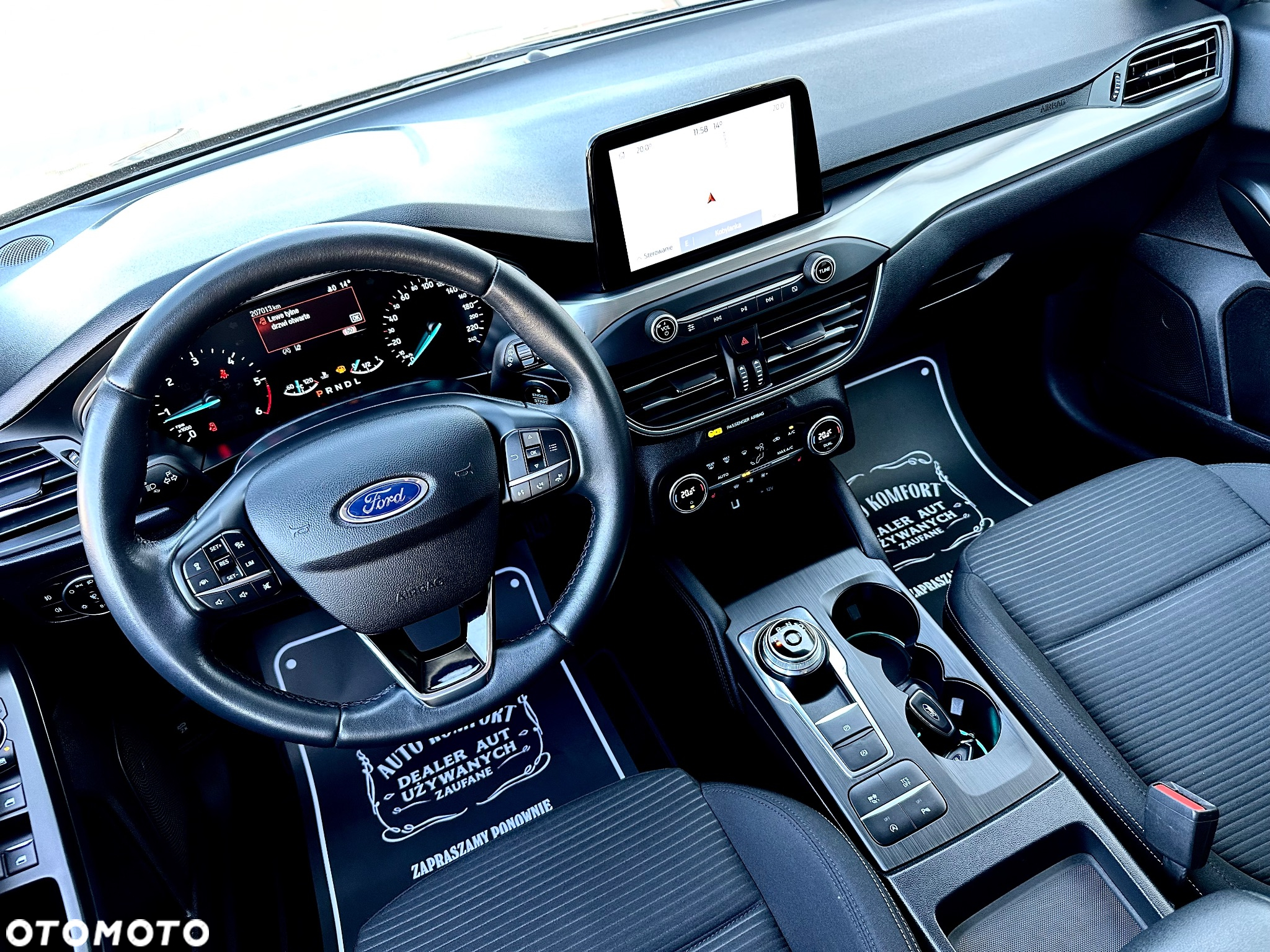 Ford Focus 2.0 EcoBlue Start-Stopp-System TITANIUM - 6