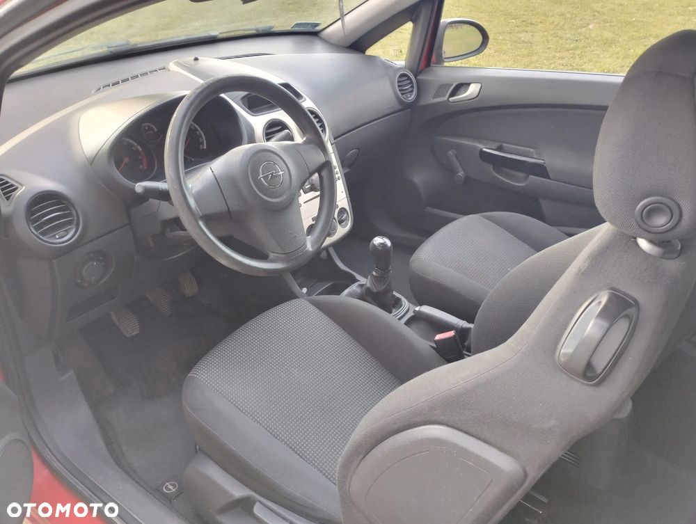 Opel Corsa 1.0 12V Essentia - 9