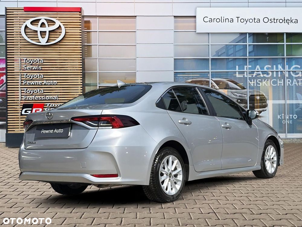Toyota Corolla - 5