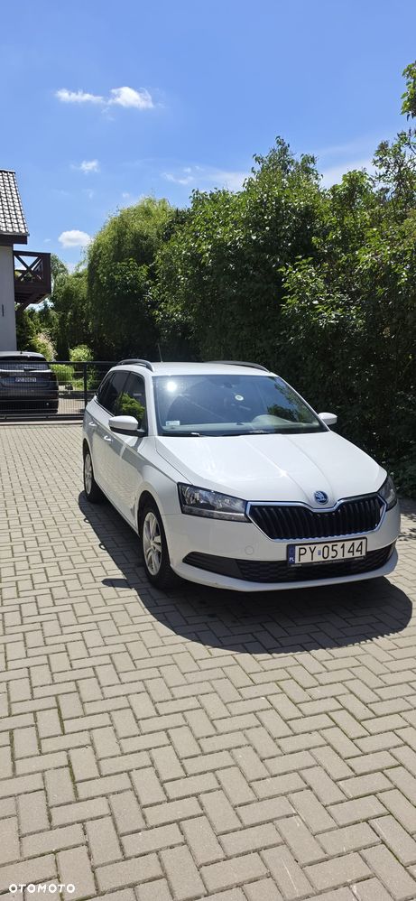Skoda Fabia 1.0 TSI Ambition - 2