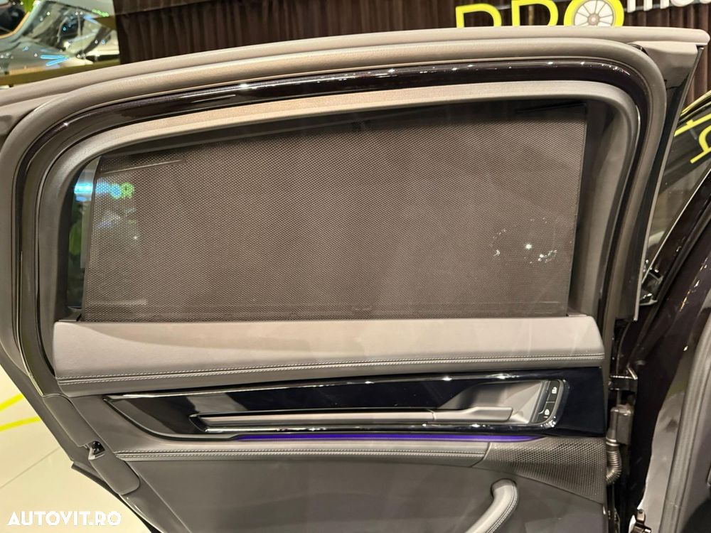 Porsche Panamera - 15