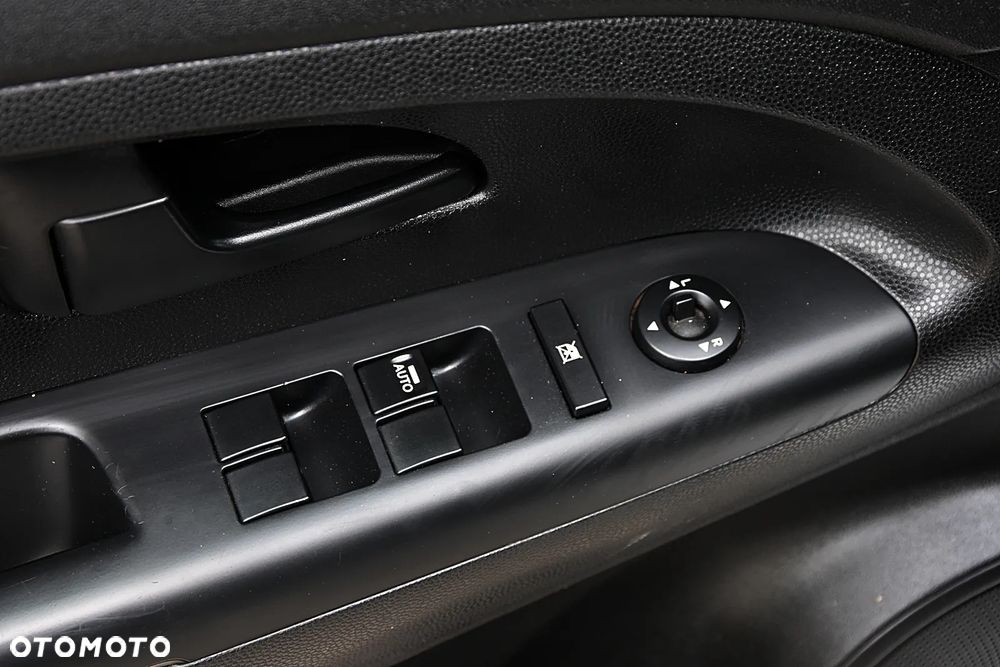 Kia Venga 1.6 M - 21