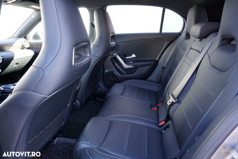 Mercedes-Benz A 250 e Aut. - 32