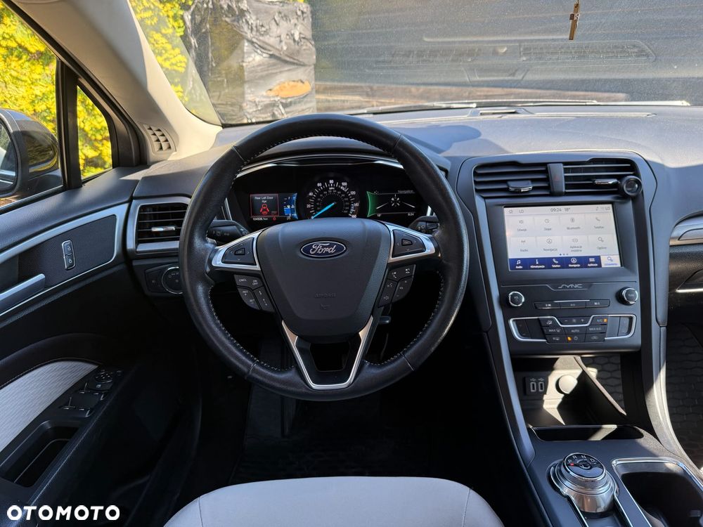 Ford Mondeo 1.5 EcoBoost Edition - 12