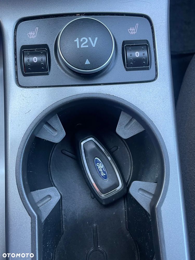 Ford Kuga 2.0 TDCi 2x4 Individual - 19