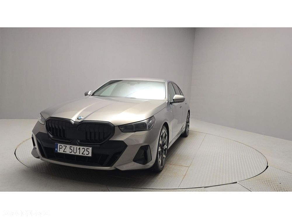 BMW Seria 5 - 8