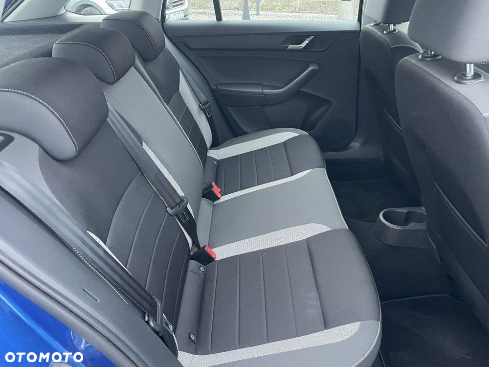Skoda RAPID 1.4 TDI Ambition - 25