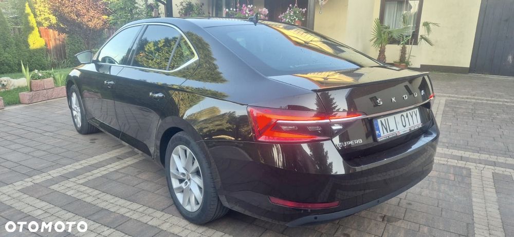 Skoda Superb 2.0 TDI SCR Style DSG - 9