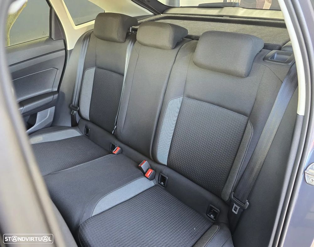 VW Taigo 1.0 TSI Urban DSG - 19