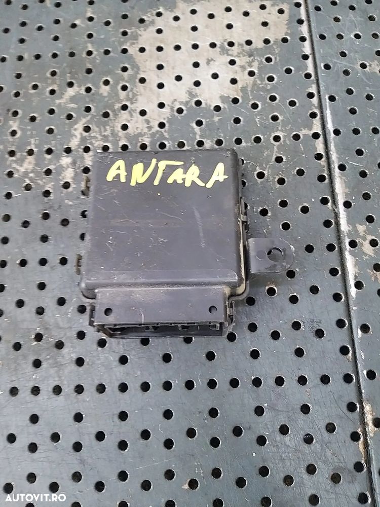 Modul calculator senzori parcare opel antara a l07 96673475 0263004220 - 3