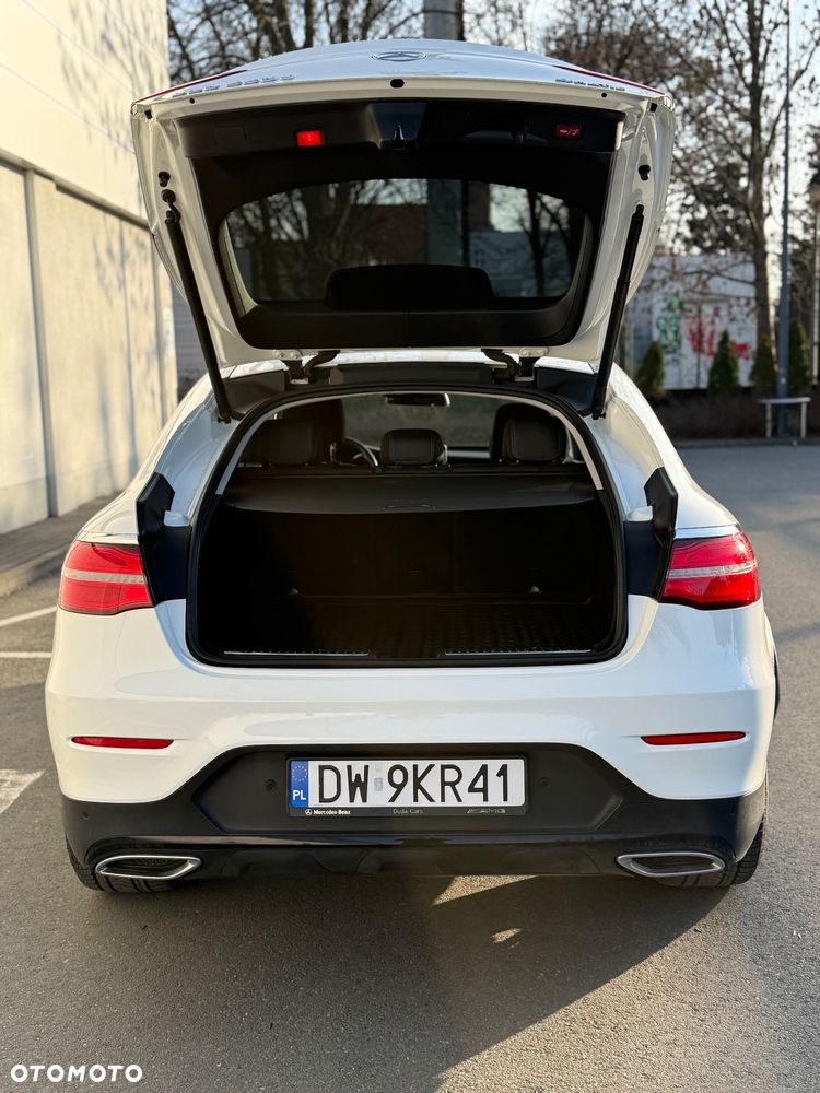 Mercedes-Benz GLC - 10