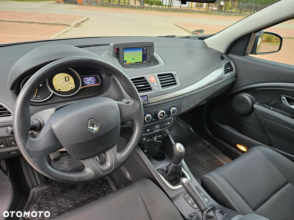 Renault Megane 1.6 Avantage - 9