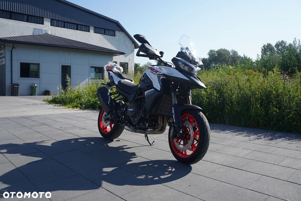 Benelli Inny - 13