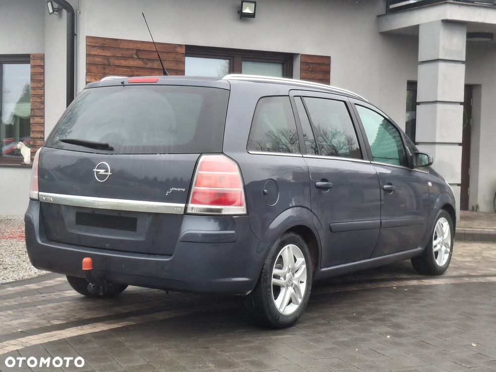 Opel Zafira 1.8 Cosmo EU5 - 19
