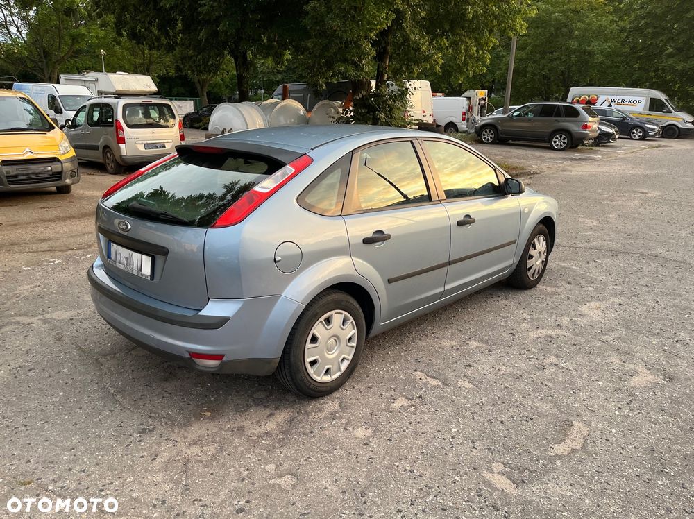 Ford Focus 1.6 Trend - 3