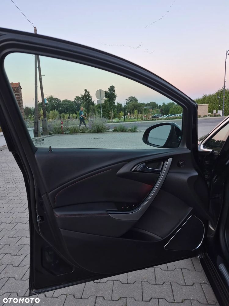 Opel Astra 2.0 BiTurbo CDTI DPF ecoFLEX SportsTourer St - 15