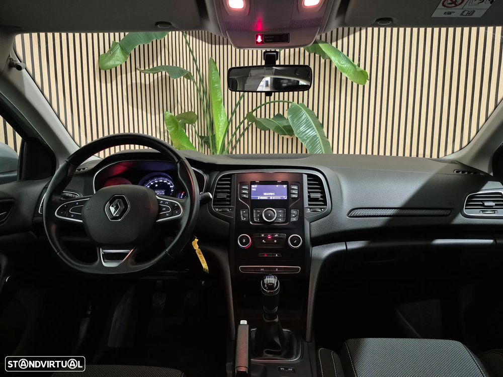 Renault Mégane 1.5 dCi Zen - 9