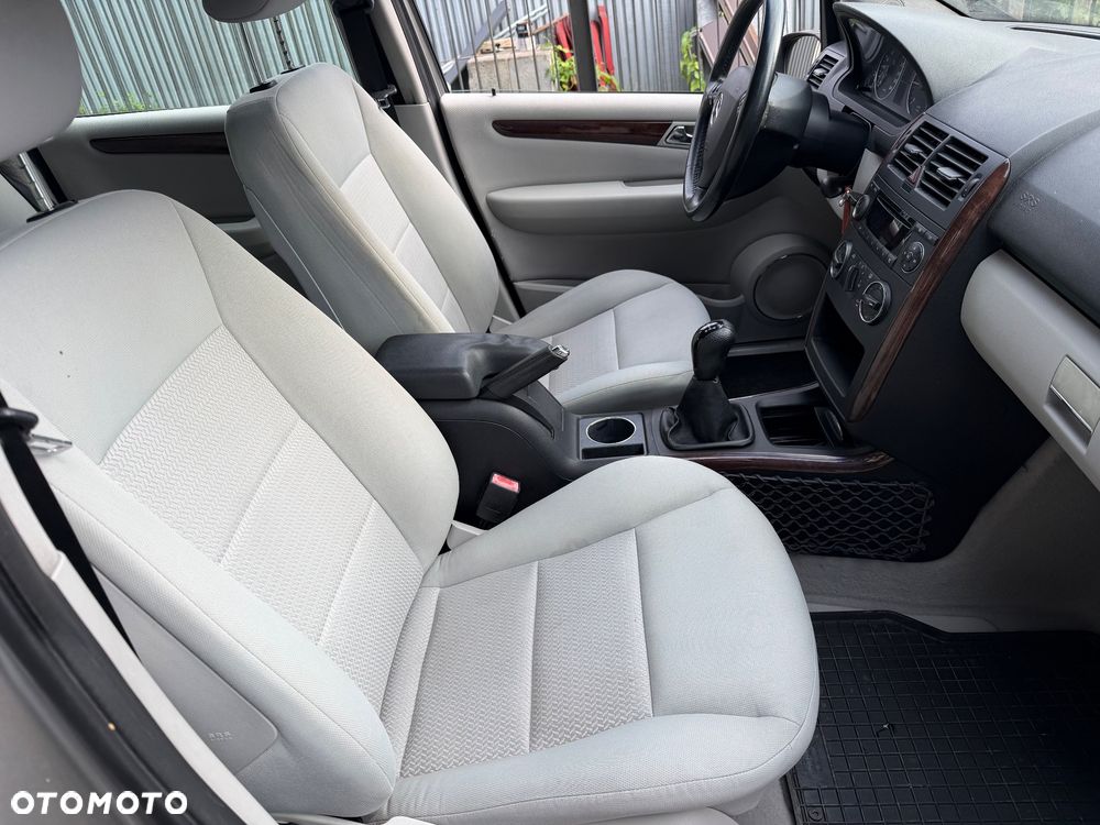 Mercedes-Benz Klasa A 160 CDI Elegance - 18